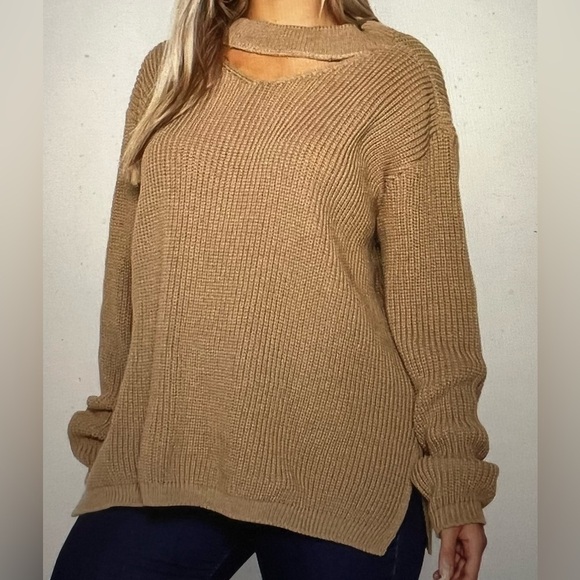 BOOHOO PLUS CHOKER SIDE SPLIT SWEATER Sz 12 - Picture 1 of 12